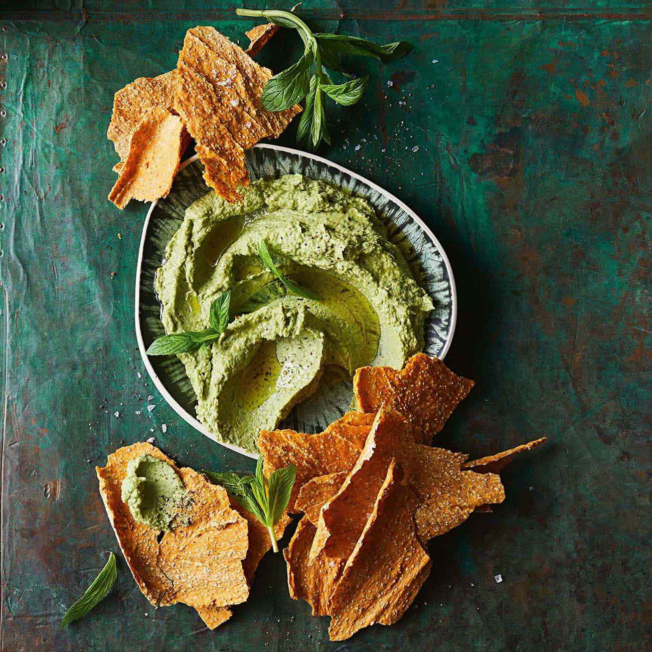 Green hummus