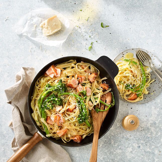 Salmon & Broccolini Fettuccini