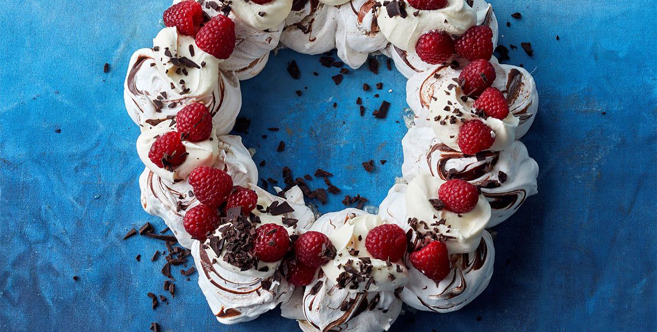 Choc-Raspberry Ripple Pavlova Wreath Recipe | Woolworths