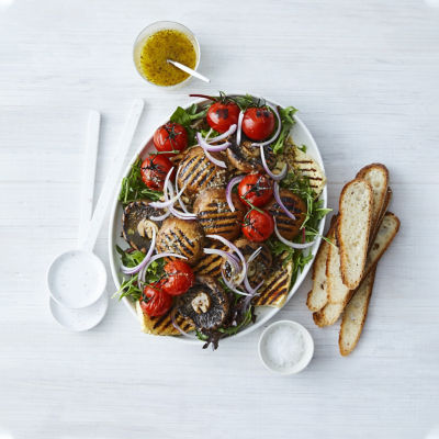 BBQ Mushroom & Haloumi Salad