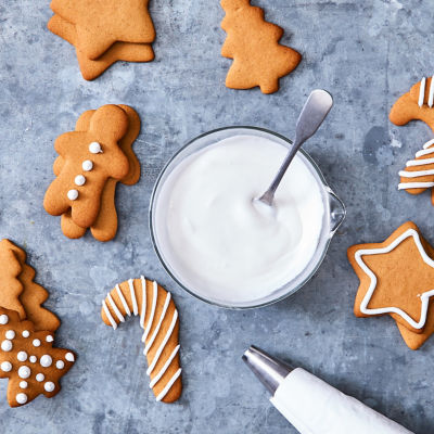 Easy Christmas Cookie Icing