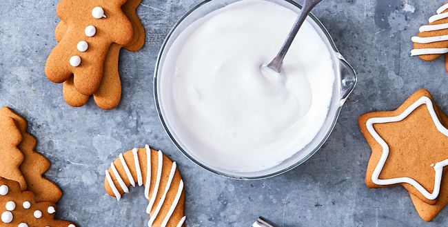 Easy Christmas Cookie Icing