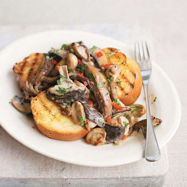 Creamy Tarragon Mushrooms On Brioche Toasts