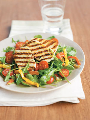 Grilled Haloumi, Mixed Peppers & Rocket Salad
