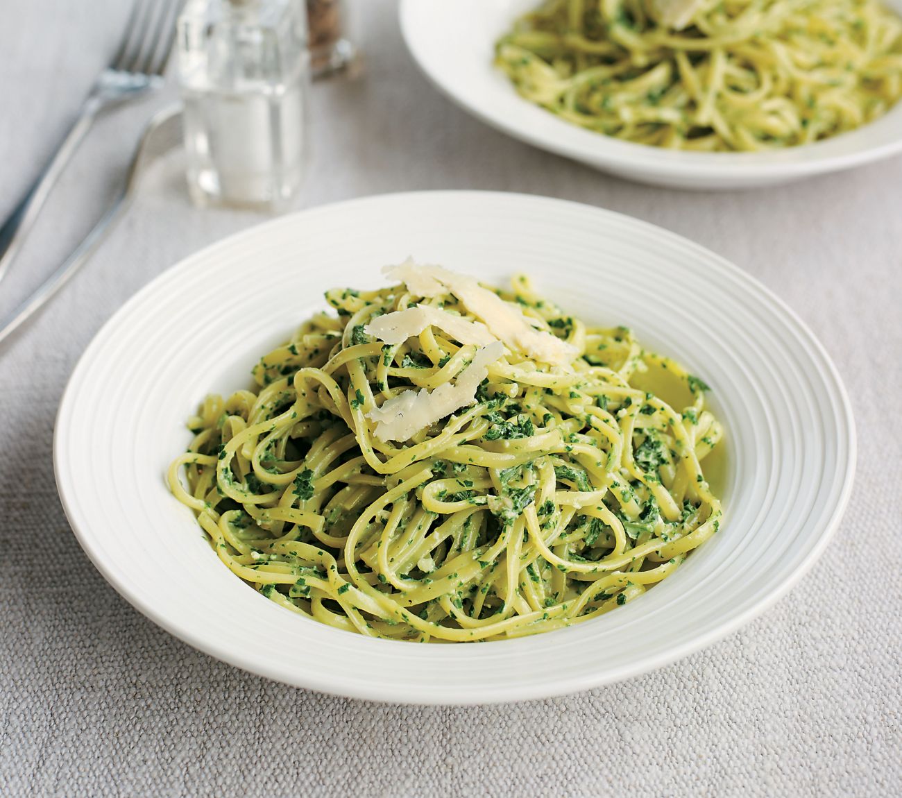 Kale & Pecorino Pesto Linguini Recipe | Woolworths