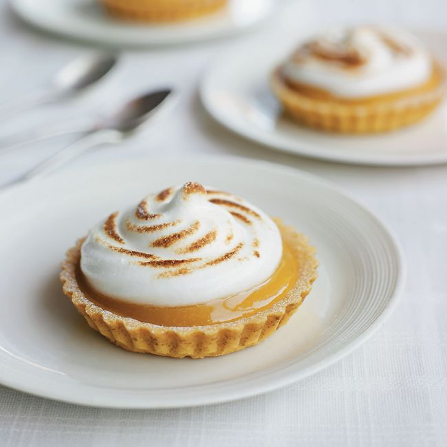 Quick Mini Lemon Meringue Pies