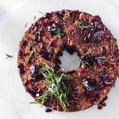 Vegan Nut Wreath With Cherry Jam