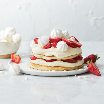 Eton Mess Pancakes
