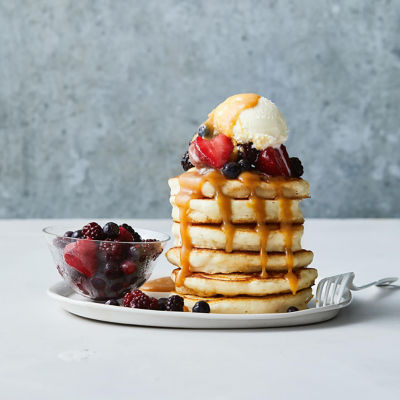 Pancakes With Mixed Berries & Caramel Swirl Ice-Cream