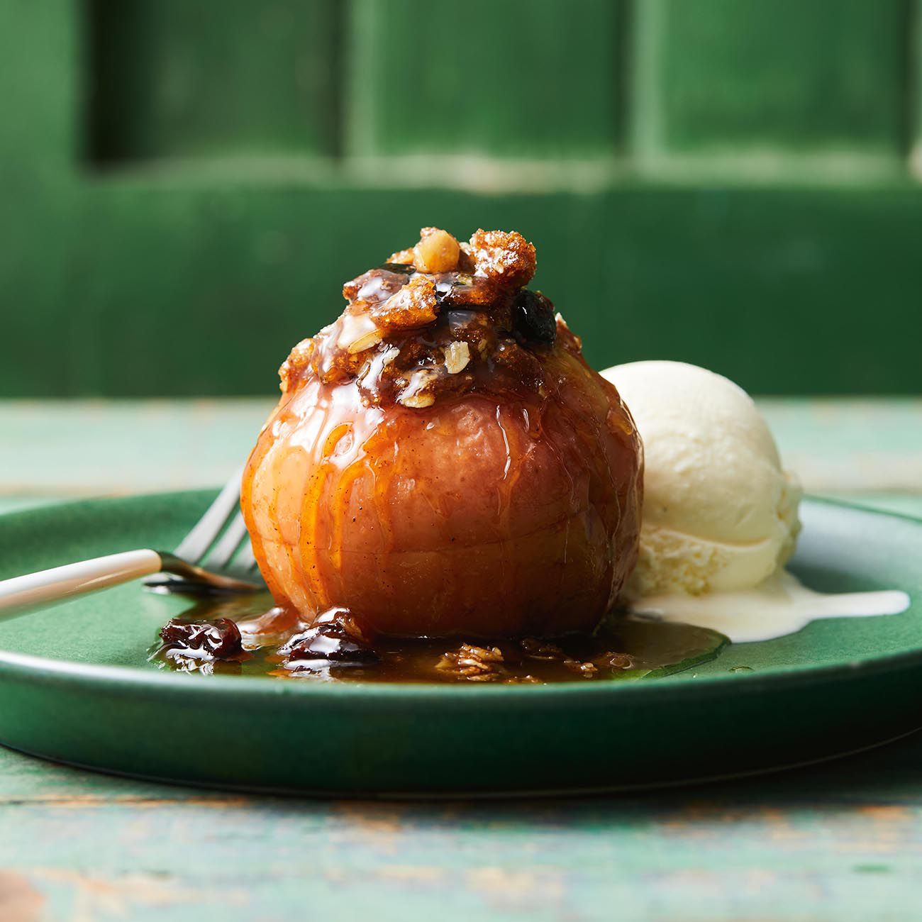 Classic Baked Apples Recipe | Woolworths