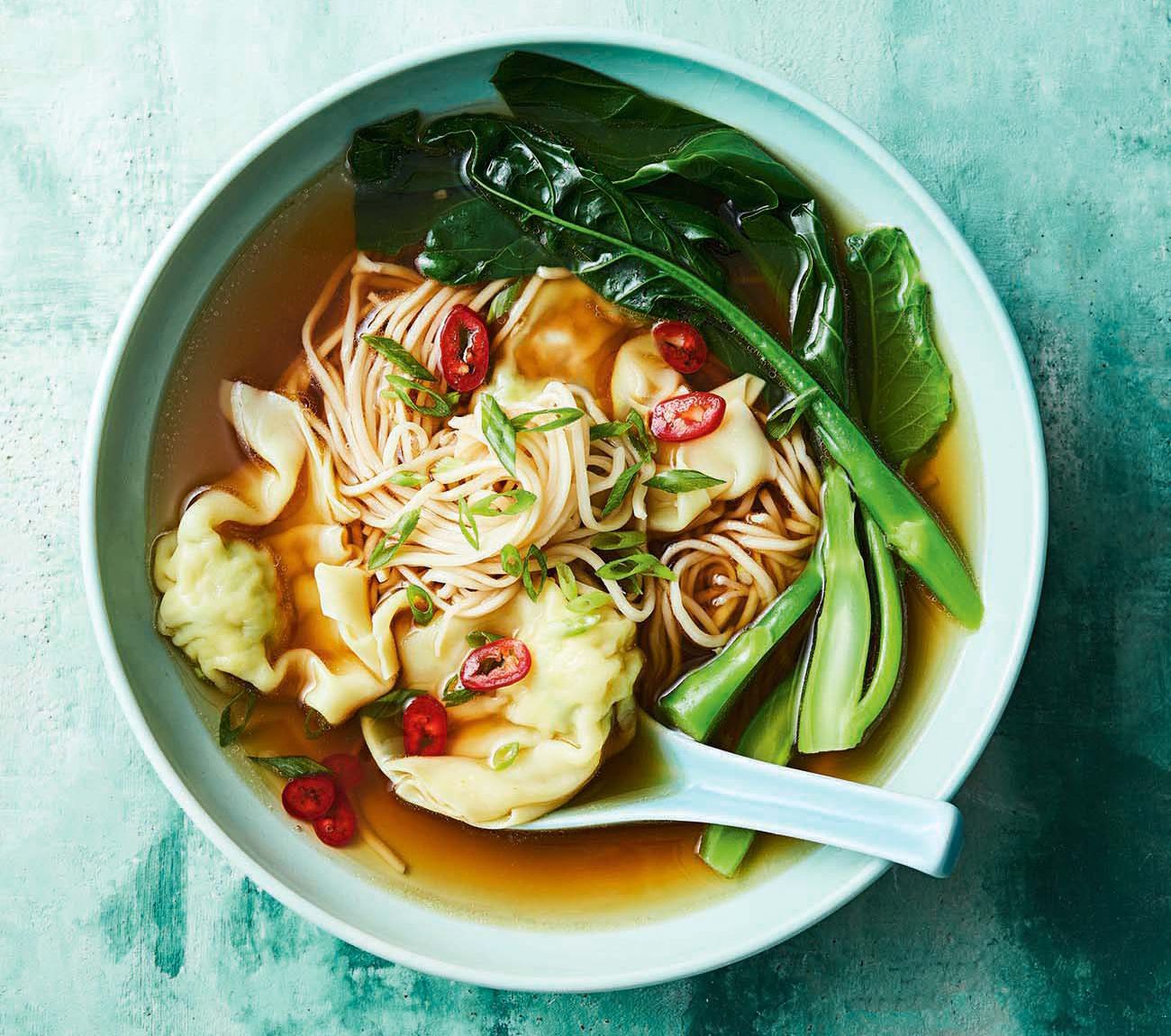 chicken wonton noodle soup