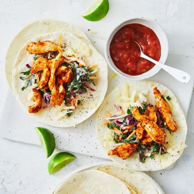 Tangy chicken tacos