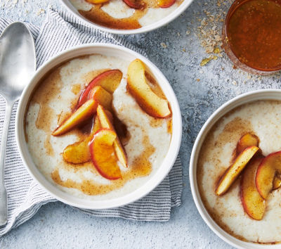 Creamy Porridge with Honey & Cinnamon Apples
