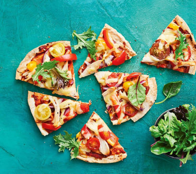Healthier chicken and veggie pizzas