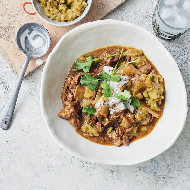 Slow-Cooker Beef & Onion Korma With Dal