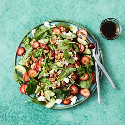 Strawberry salad With balsamic vinegar dressing