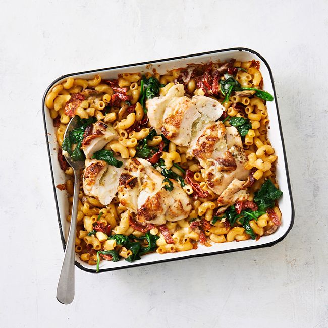 Tuscan Chicken Pasta Bake 