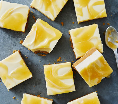 No-Bake Lemon Cheesecake Slice