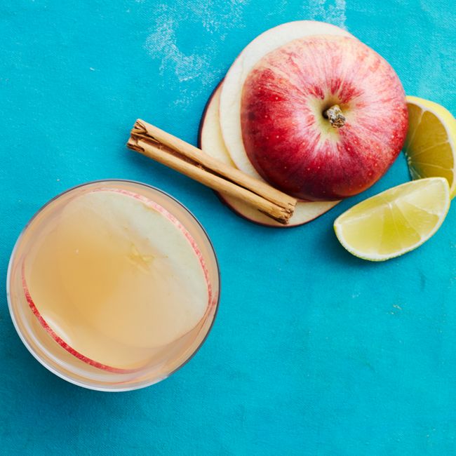 Spiced apple ‘tea’