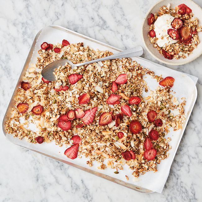 Homemade Strawberry Granola
