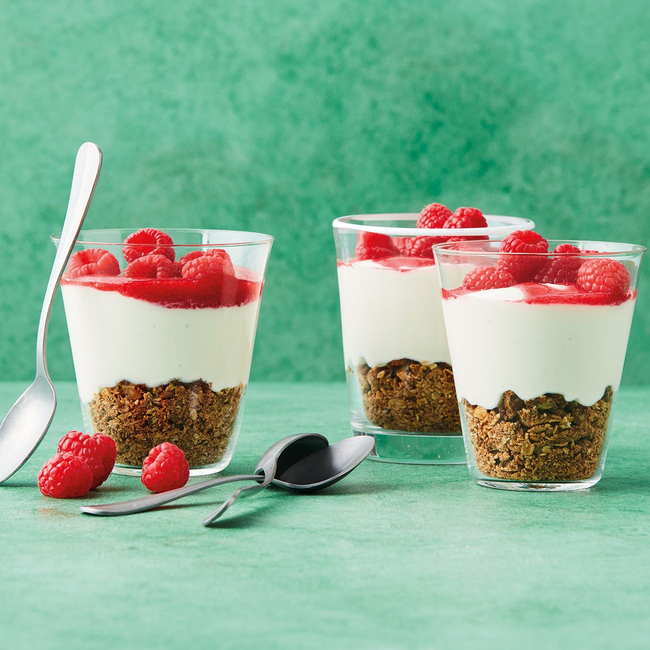 Raspberry cheesecake pots