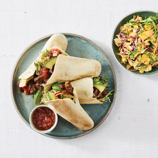Easy Beef & Mexican-Style Salad Tortilla Pockets