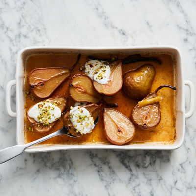 Roasted Pears With Vanilla & Maple Syrup