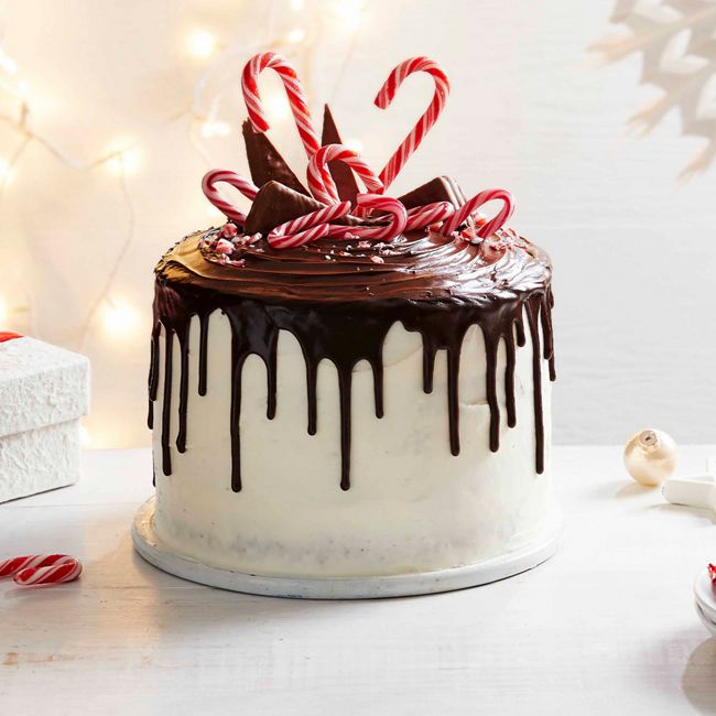 Christmas Candy Cane Drip Cake