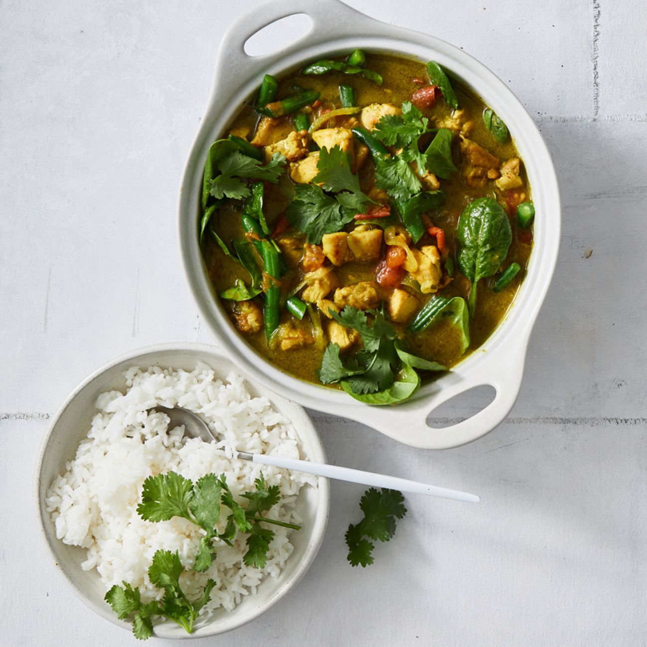 Fragrant Coconut Chicken & Green Bean Curry Recipe | Woolworths