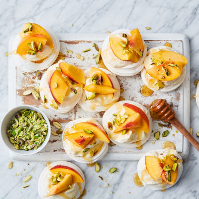 Peaches & Cream Mini Pavs