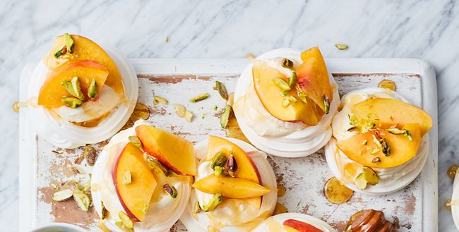 Peaches & Cream Mini Pavs