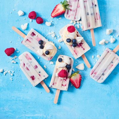 Coconut Pavlova Pops