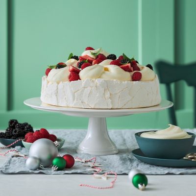 Mixed Berry Pavlova