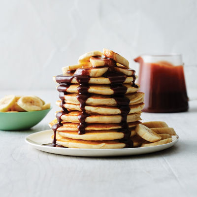Buttermilk Pancakes With Banana & Fudgy Nutella Sauce 