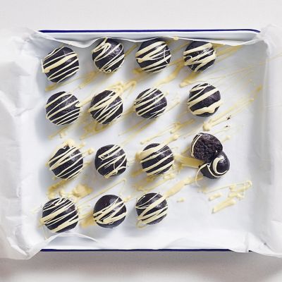 Chocolate Mud Cake Truffles