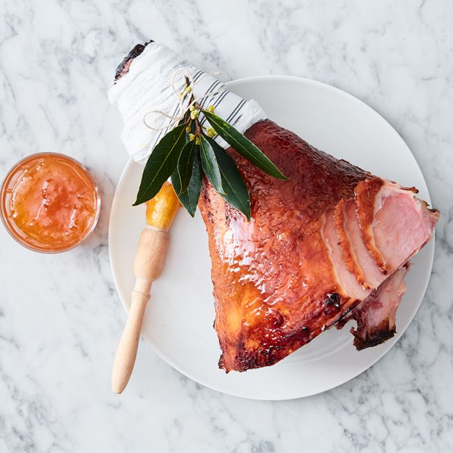 Easy Apricot-Glazed Ham