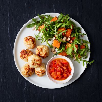 Healthier Baked Chicken Meatballs With Veggies & Tomato Sauce 