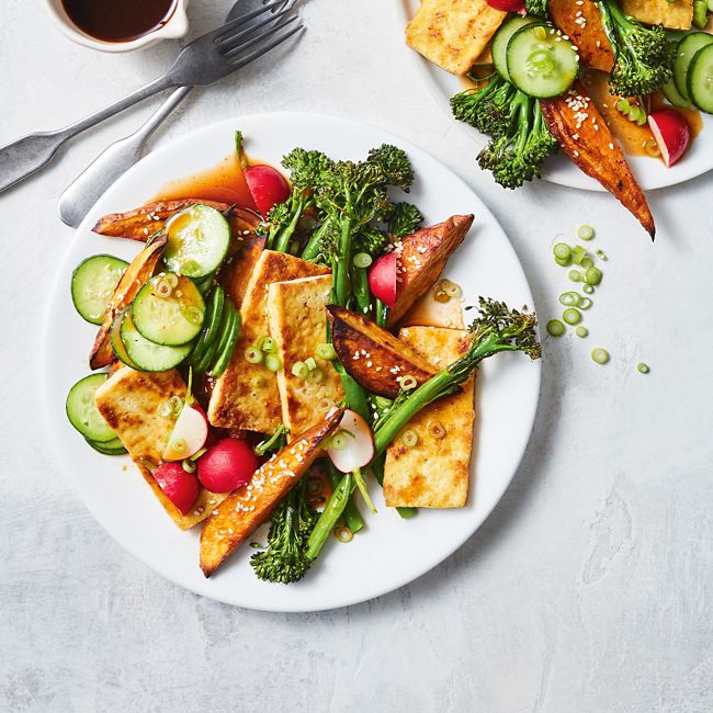 Sweet Potato & Crispy Tofu With Sriracha Dressing