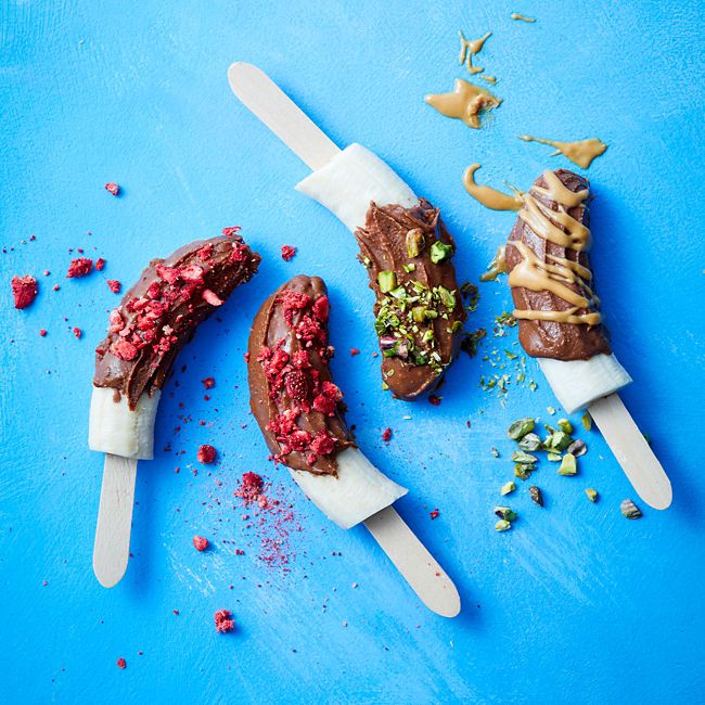 Vegan Chocolate-Coated Banana Popsicles