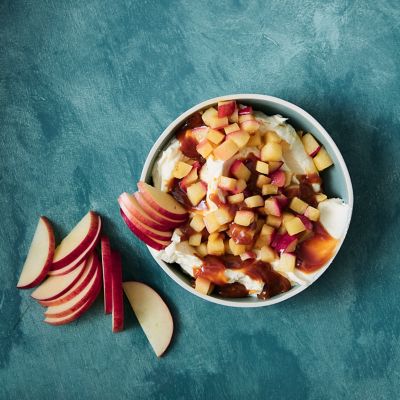 Caramel & Apple Cheesecake Dip