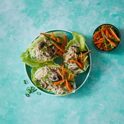 Chicken San Choy Bow 