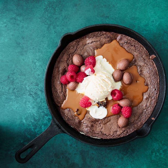 Easter Brownie Pie