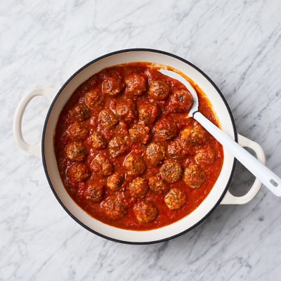 Big Batch Meatballs In Tomato & Basil Sauce