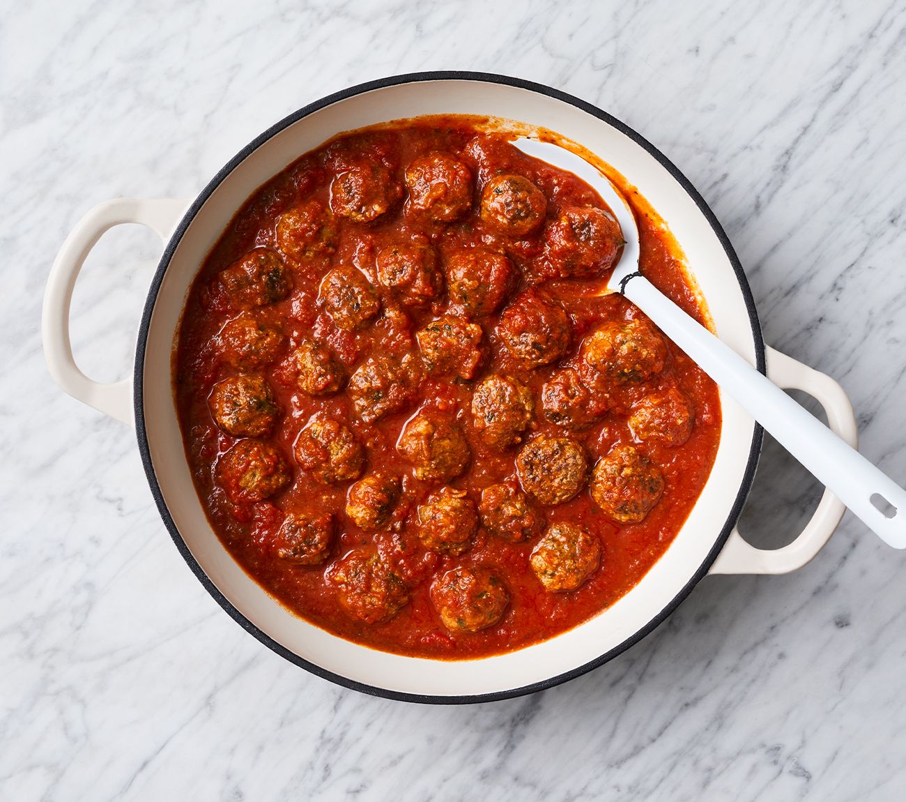 Big Batch Meatballs In Tomato Basil Sauce Recipe Woolworths