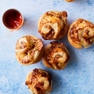 Cheat's Vegemite® Scrolls