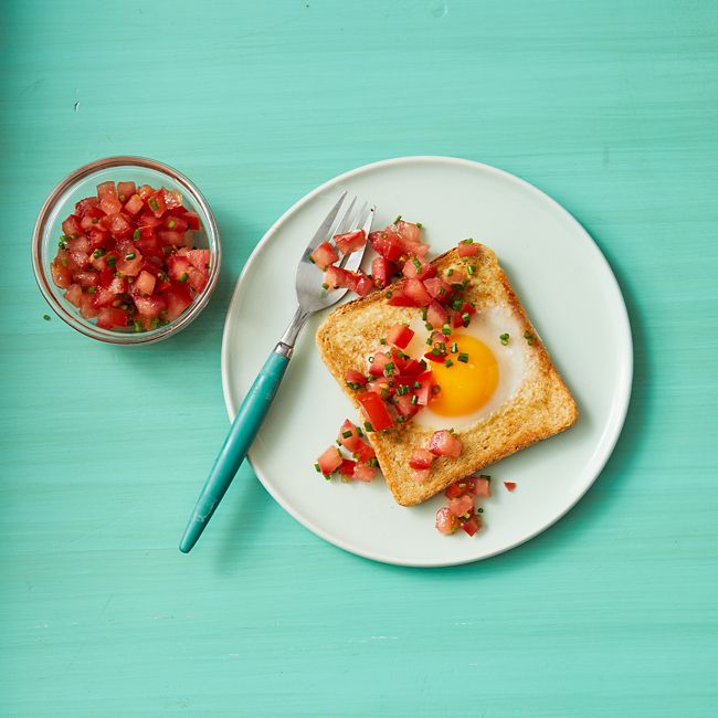 Eggy Toasts With Fresh Tomato Salsa 