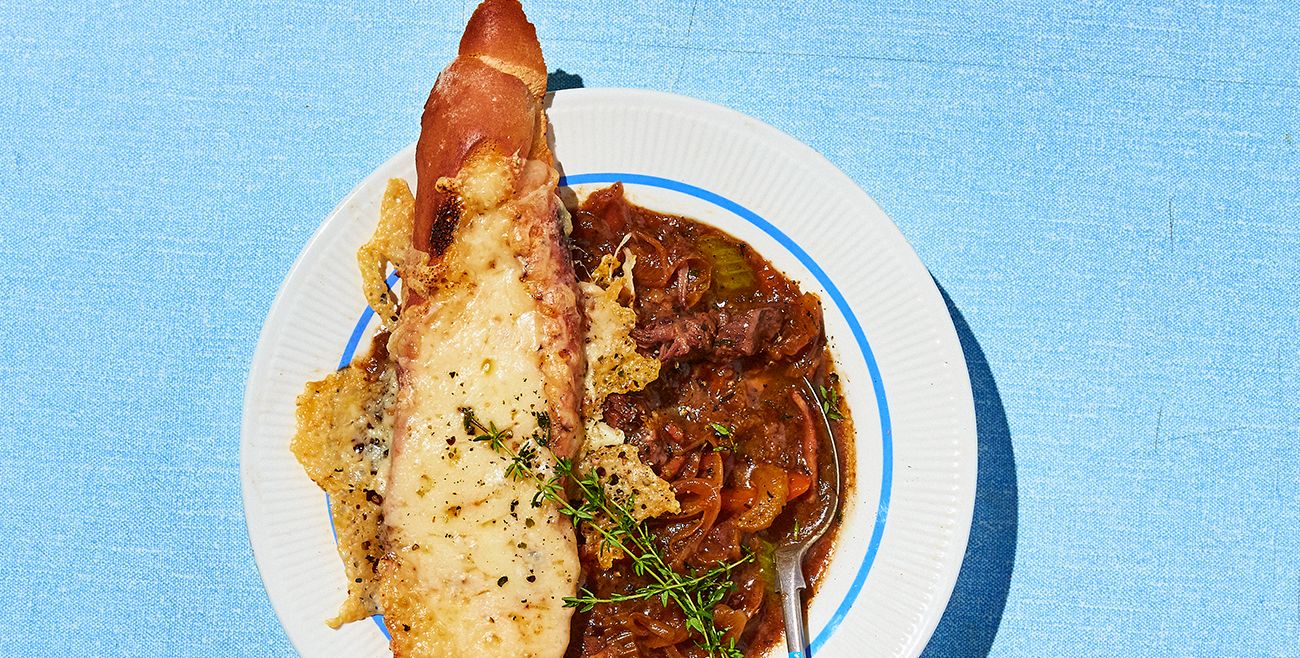 French Onion & Beef Stew With Cheesy Bread