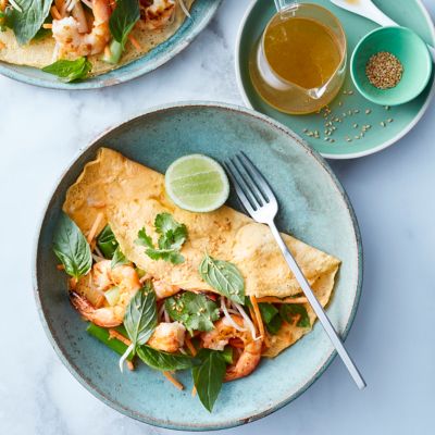 Chilli prawn omelette