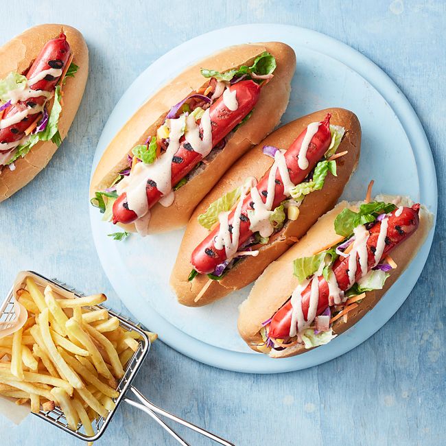 Speedy Hotdogs With Buffalo Slaw