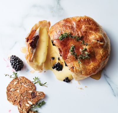 Air-fryer thyme & blackberry baked brie
